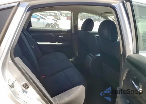 2018 Nissan Altima 2.5 z USA, uszkodzony, nr VIN 1N4AL3AP9JC216623